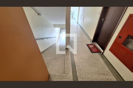 Apartamento à venda com 102m², 2 quartos e 1 vaga Apartamento à venda com 102m², 2 quartos e 1 vagaCorredor