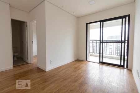 Sala de apartamento para alugar com 1 quarto, 40m² em Continental, Osasco