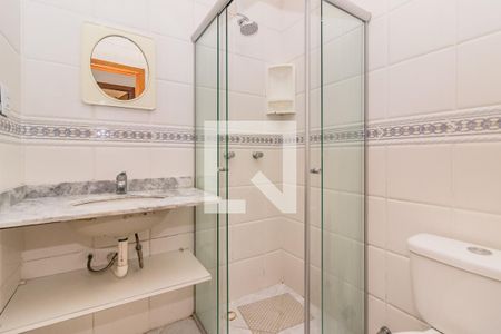 Casa de condomínio à venda com 197m², 3 quartos e 2 vagasBanheiro