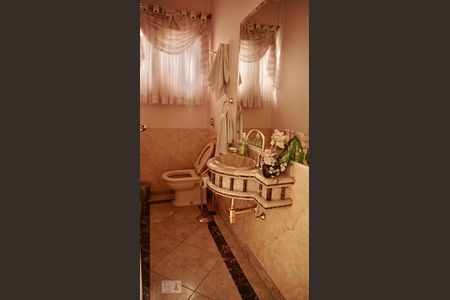 Lavabo de casa à venda com 4 quartos, 550m² em Jardim Maia, Guarulhos