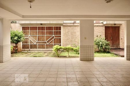 Casa à venda com 550m², 4 quartos e 7 vagasGaragem