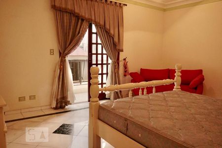 Casa à venda com 550m², 4 quartos e 7 vagasSuíte master