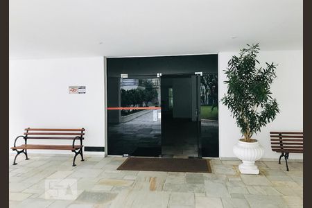 Apartamento para alugar com 40m², 1 quarto e 1 vagaÁrea comum