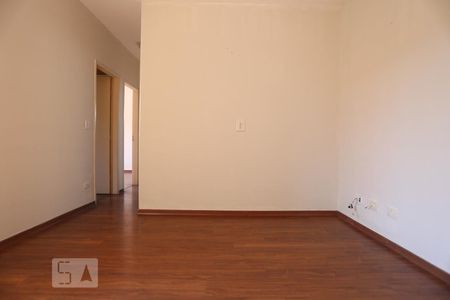 Sala de apartamento à venda com 2 quartos, 56m² em Jardim Roberto, Osasco