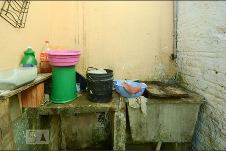 Casa à venda com 70m², 1 quarto e 6 vagas Casa à venda com 70m², 1 quarto e 6 vagasÁrea de Serviço