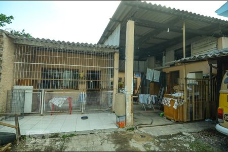 Entrada de casa à venda com 1 quarto, 70m² em Partenon, Porto Alegre