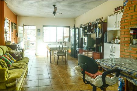 Sala de casa à venda com 1 quarto, 70m² em Partenon, Porto Alegre