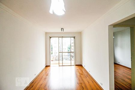 Apartamento à venda com 92m², 1 quarto e 1 vaga Apartamento à venda com 92m², 1 quarto e 1 vagaSala