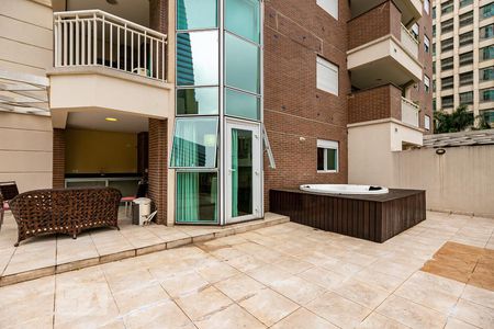 Apartamento à venda com 132m², 1 quarto e 1 vagaVaranda