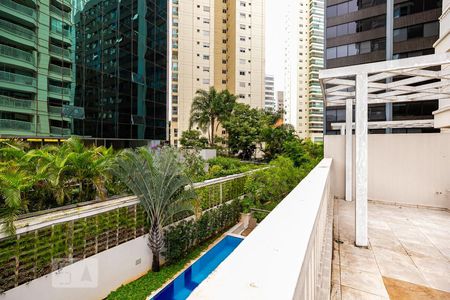 Apartamento à venda com 132m², 1 quarto e 1 vagaVista