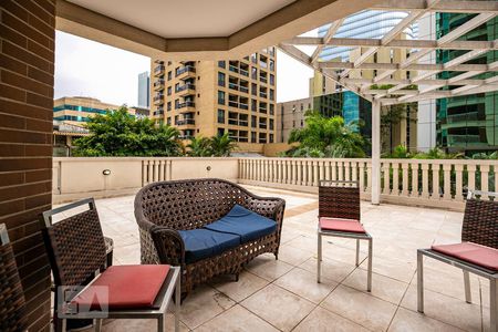 Apartamento à venda com 132m², 1 quarto e 1 vagaVaranda