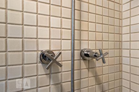 Apartamento à venda com 132m², 1 quarto e 1 vagaDetalhe Banheiro da Suíte