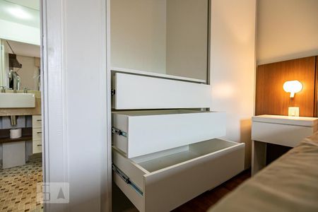 Apartamento à venda com 132m², 1 quarto e 1 vagaDetalhe