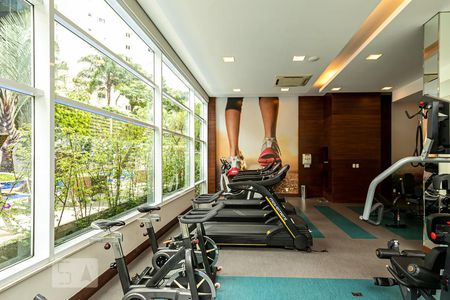 Apartamento à venda com 132m², 1 quarto e 1 vagaAcademia