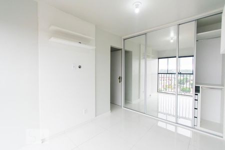 Quarto 01 de apartamento para alugar com 2 quartos, 47m² em Taguatinga Norte (taguatinga), Brasília