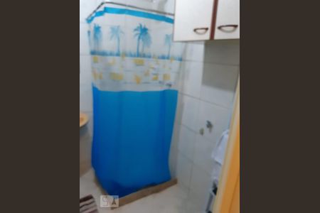 Banheiro de apartamento para alugar com 1 quarto, 33m² em Copacabana, Rio de Janeiro