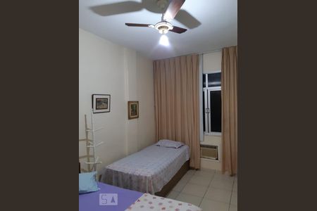 Sala/Quarto de apartamento para alugar com 1 quarto, 33m² em Copacabana, Rio de Janeiro