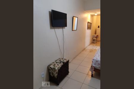 Sala/Quarto de apartamento para alugar com 1 quarto, 33m² em Copacabana, Rio de Janeiro