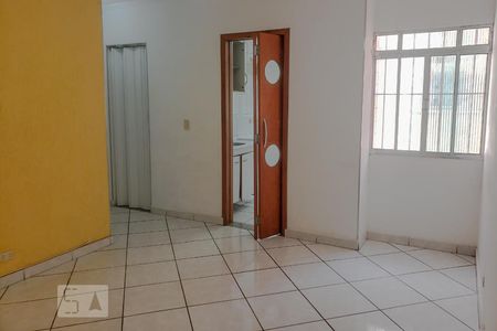 Sala de apartamento à venda com 2 quartos, 64m² em Jardim Cristin Alice, Guarulhos