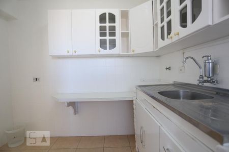 Apartamento para alugar com 65m², 2 quartos e 1 vagaCozinha