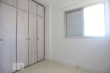 Quarto 2 de apartamento para alugar com 2 quartos, 65m² em Jaguaré, São Paulo