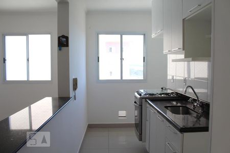Cozinha de apartamento para alugar com 2 quartos, 55m² em Distrito Industrial, Jundiaí