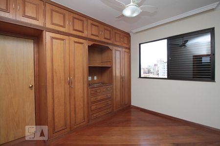 Apartamento para alugar com 3 quartos, 130m² em Prado, Belo Horizonte