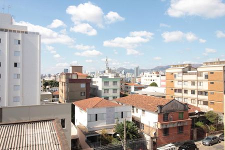Apartamento para alugar com 130m², 3 quartos e 4 vagas
