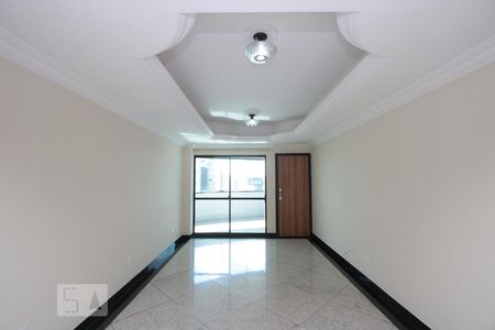 Apartamento para alugar com 3 quartos, 130m² em Prado, Belo Horizonte