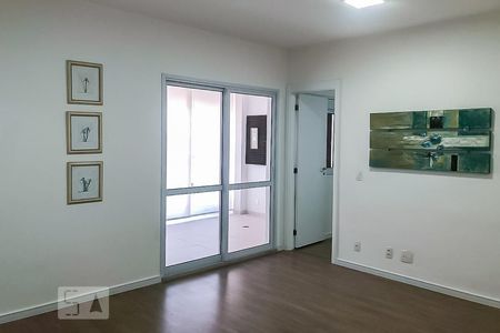 Sala de apartamento para alugar com 1 quarto, 58m² em Cambuí, Campinas