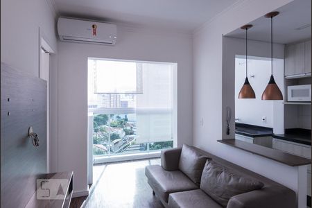 Sala de kitnet/studio para alugar com 1 quarto, 34m² em Perdizes, São Paulo