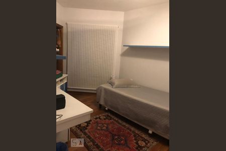 Apartamento à venda com 330m², 4 quartos e 4 vagasQuarto