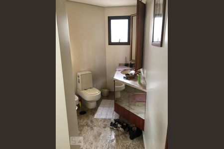 Apartamento à venda com 330m², 4 quartos e 4 vagasSuíte master + sala de banho