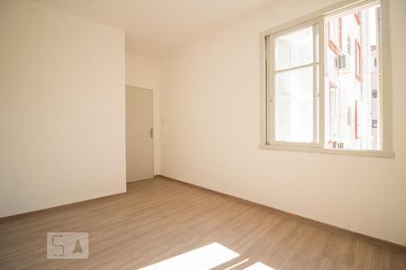 Dormitório 2 de apartamento para alugar com 2 quartos, 72m² em Jardim Floresta, Porto Alegre