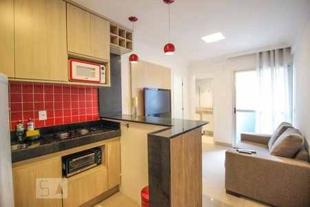 Sala e cozinha de apartamento para alugar com 1 quarto, 35m² em Santo Agostinho, Belo Horizonte