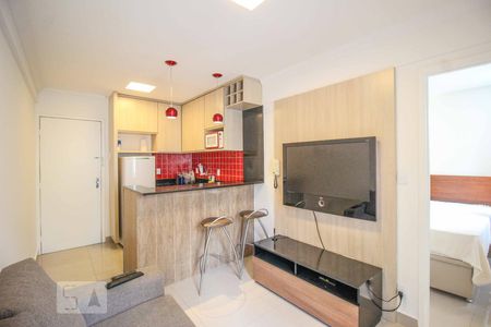 Sala e cozinha de apartamento para alugar com 1 quarto, 35m² em Santo Agostinho, Belo Horizonte