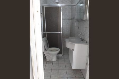Banheiro de casa à venda com 2 quartos, 90m² em Vila Bancária Munhoz, São Paulo