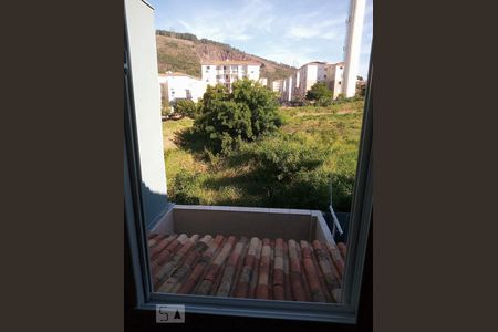 Casa de Condomínio à venda com 2 quartos, 79m² em Protásio Alves, Porto Alegre