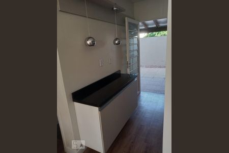 Casa de Condomínio à venda com 2 quartos, 79m² em Protásio Alves, Porto Alegre