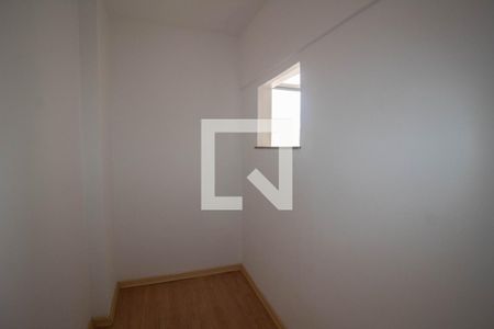 Apartamento à venda com 76m², 2 quartos e 1 vagaQuarto de Serviço