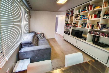 Sala  de apartamento à venda com 1 quarto, 65m² em Rio Branco, Porto Alegre