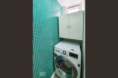 Lavanderia  de apartamento à venda com 1 quarto, 65m² em Rio Branco, Porto Alegre