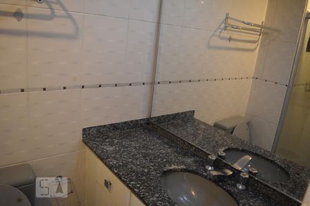 Banheiro de apartamento para alugar com 3 quartos, 85m² em Saúde, São Paulo