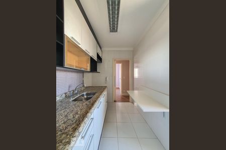 Apartamento à venda com 70m², 2 quartos e 1 vagaCozinha