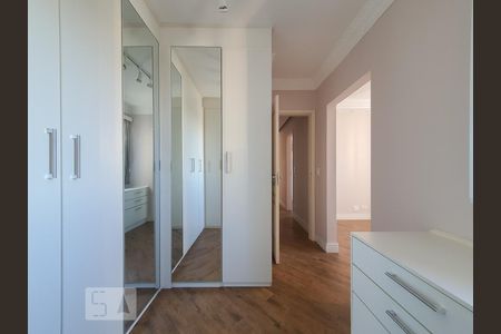 Apartamento à venda com 70m², 2 quartos e 1 vagaSuíte