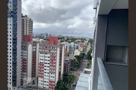 Varanda de kitnet/studio para alugar com 1 quarto, 37m² em Bigorrilho, Curitiba