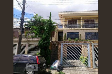 Casa à venda com 275m², 3 quartos e 5 vagasFachada