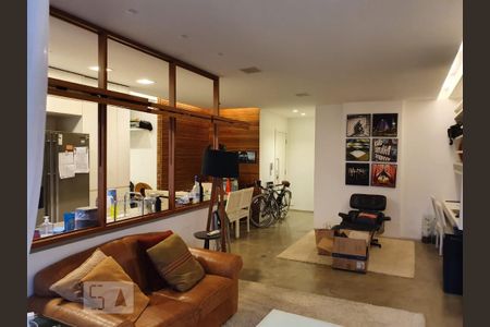 Apartamento à venda com 80m², 2 quartos e 1 vaga Apartamento à venda com 80m², 2 quartos e 1 vagaSala/Cozinha