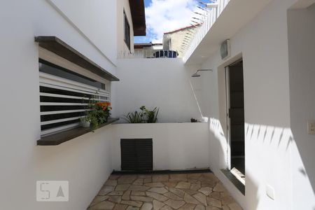 Casa para alugar com 130m², 3 quartos e 2 vagasÁrea de Serviço