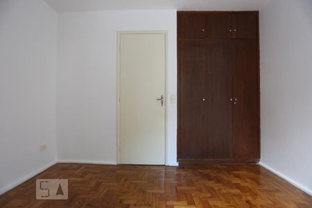 Quarto 1 de casa para alugar com 3 quartos, 130m² em Vila Universitária, São Paulo